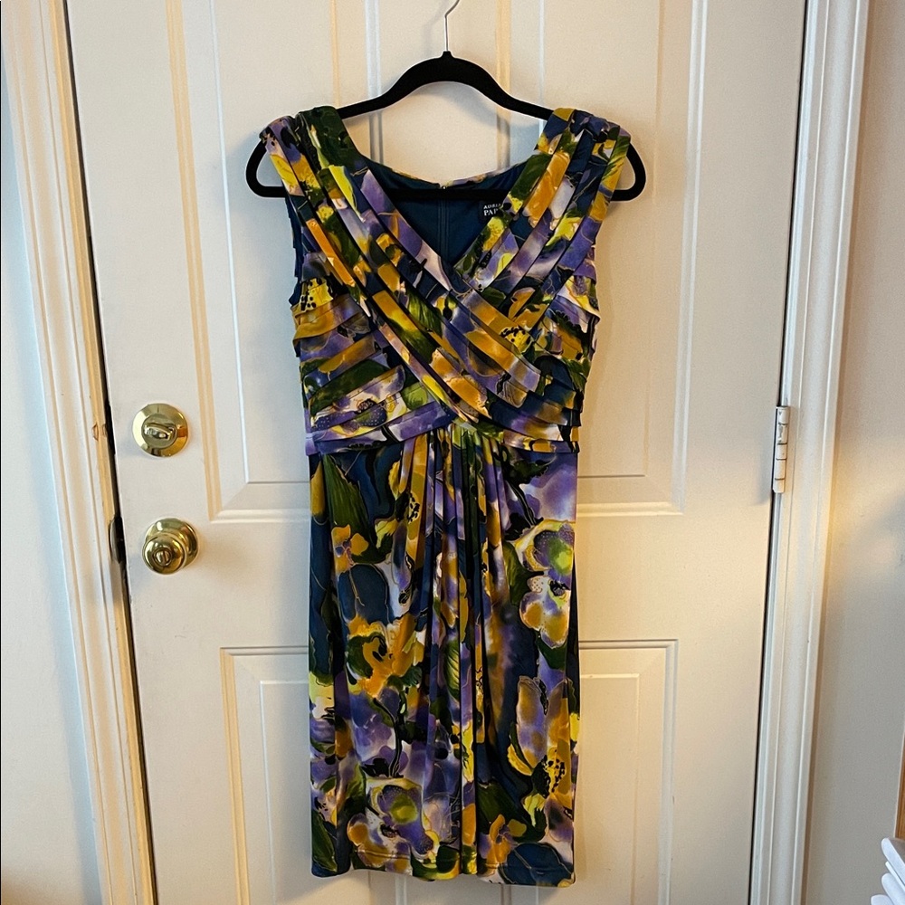 Floral Pleated V-Neck Dress in Purple and Yellow. Adrianna Papell Size 8. Summer